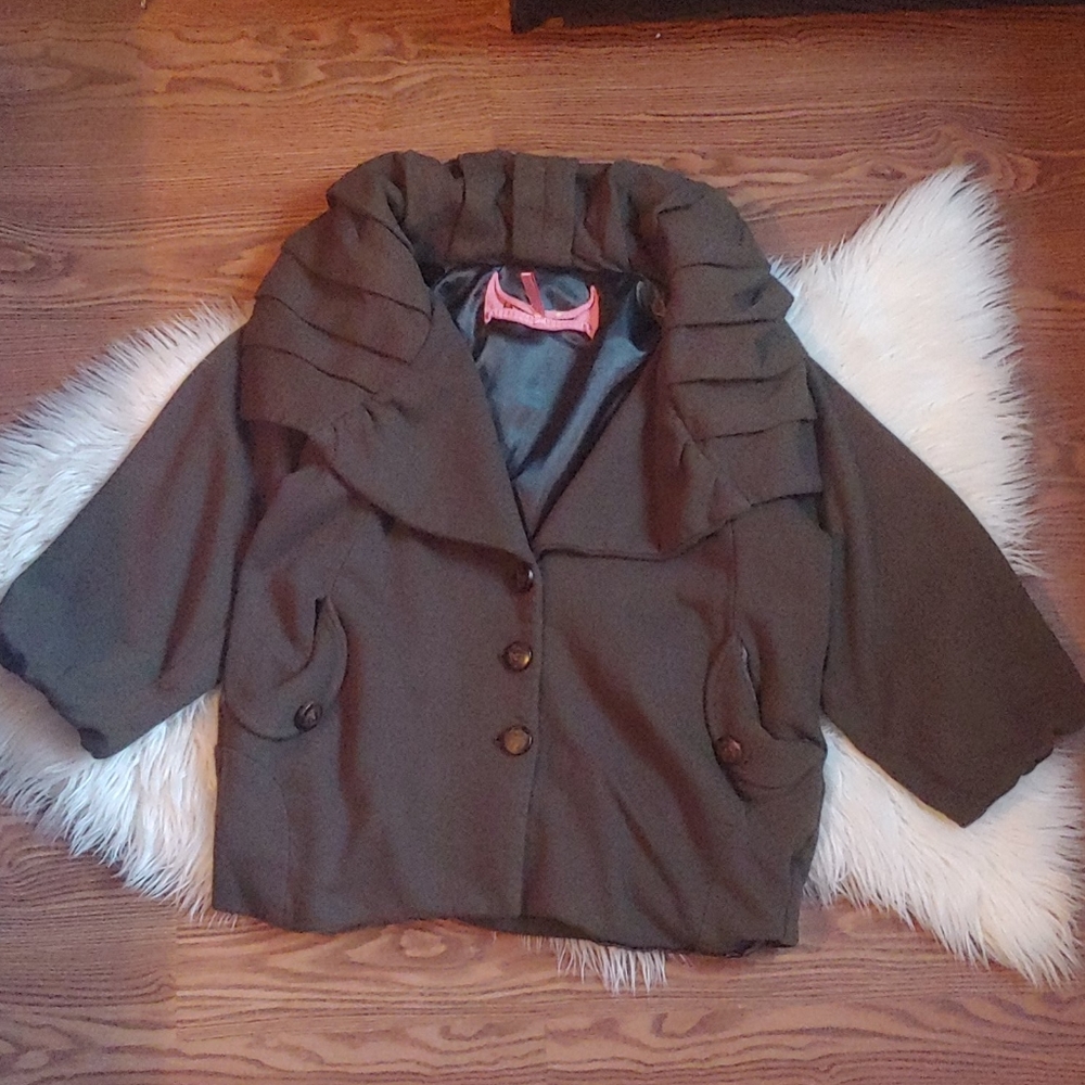 Unique Fancy Collar Green Jacket